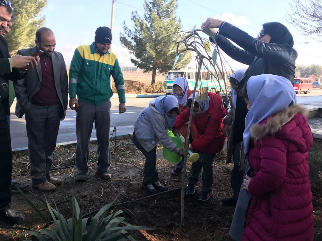 دبستان دخترانه غیردولتی میثاق پرنیان