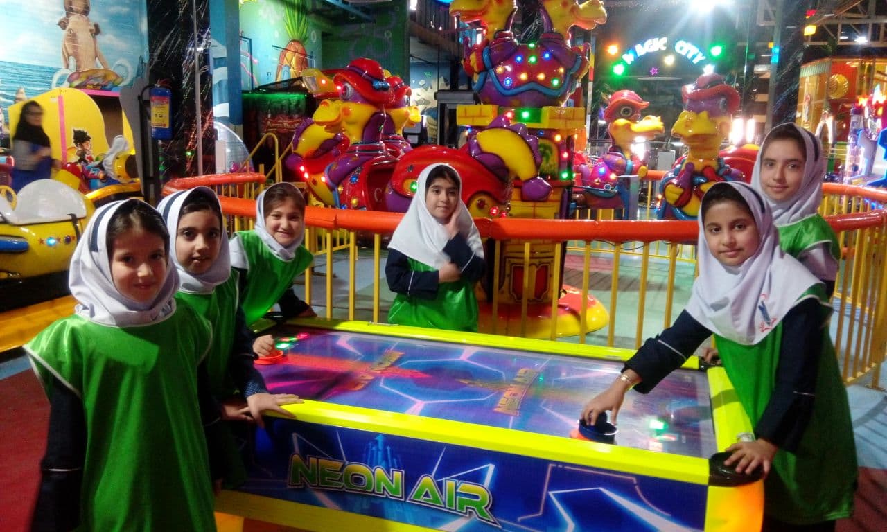 دبستان دخترانه غیردولتی میثاق پرنیان